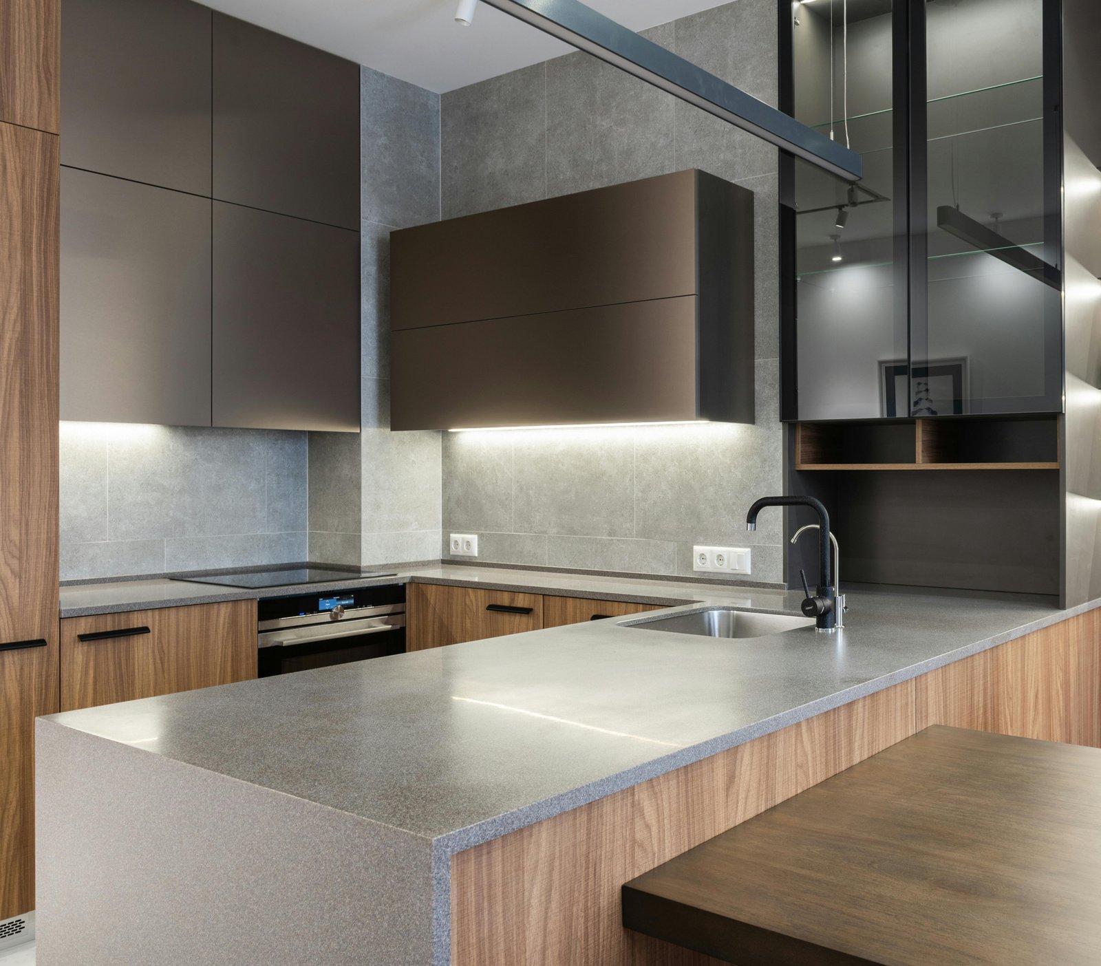 Top Interior Fit Out Contractors Dubai